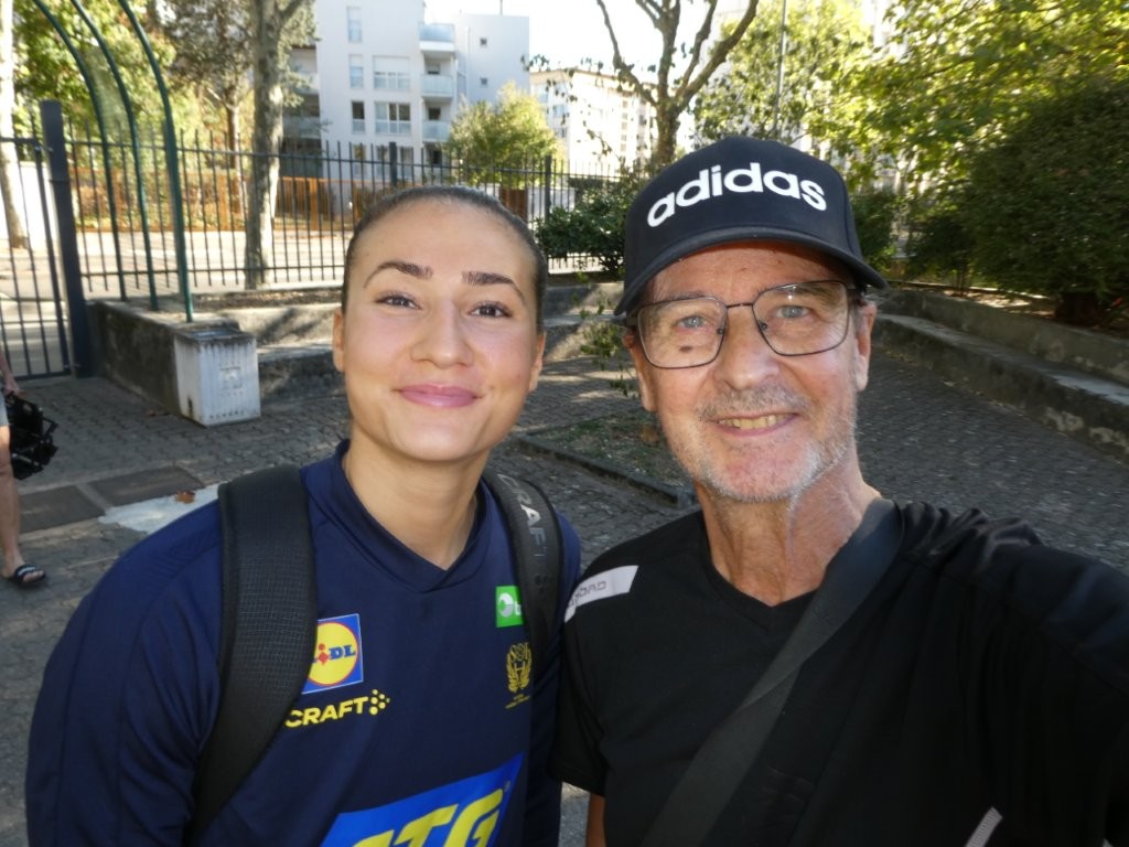 Lire la suite à propos de l’article HANDBALL (F) : LA SUEDE A LYON.