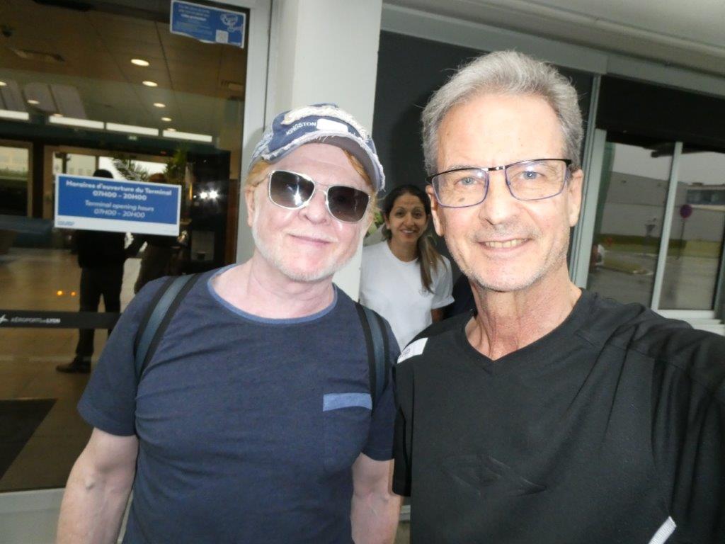 Lire la suite à propos de l’article SIMPLE RED A LYON.