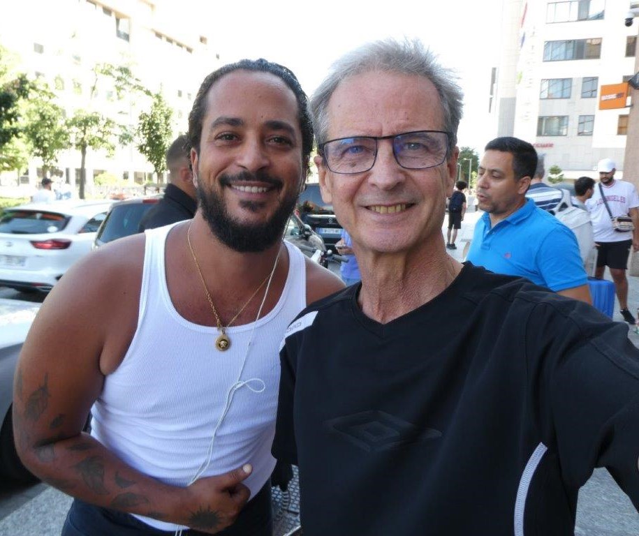 Lire la suite à propos de l’article SLIMANE A BRON.