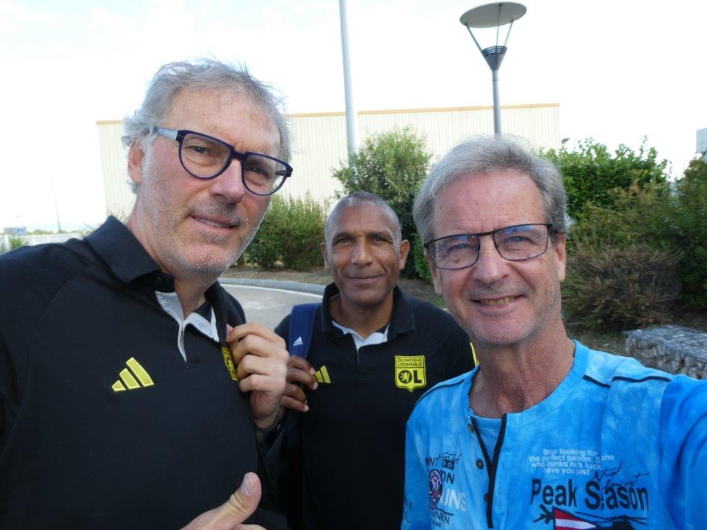 Lire la suite à propos de l’article LAURENT BLANC  » EXIT « .