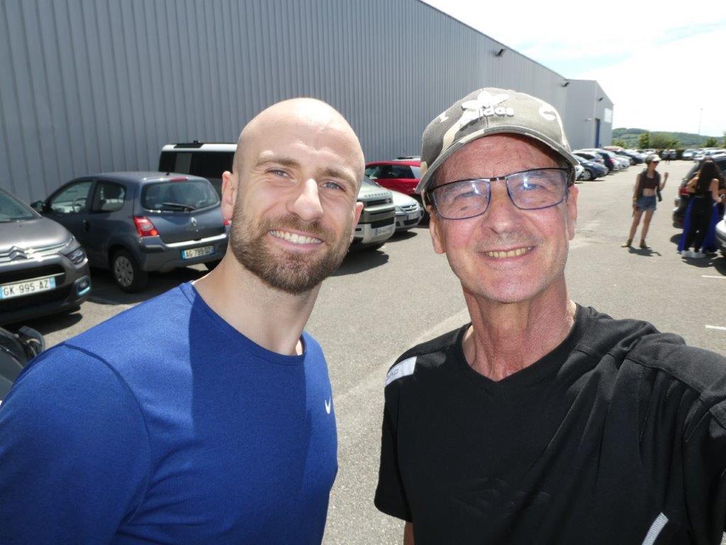 Lire la suite à propos de l’article DANSE AVEC LES STARS (SUITE ).