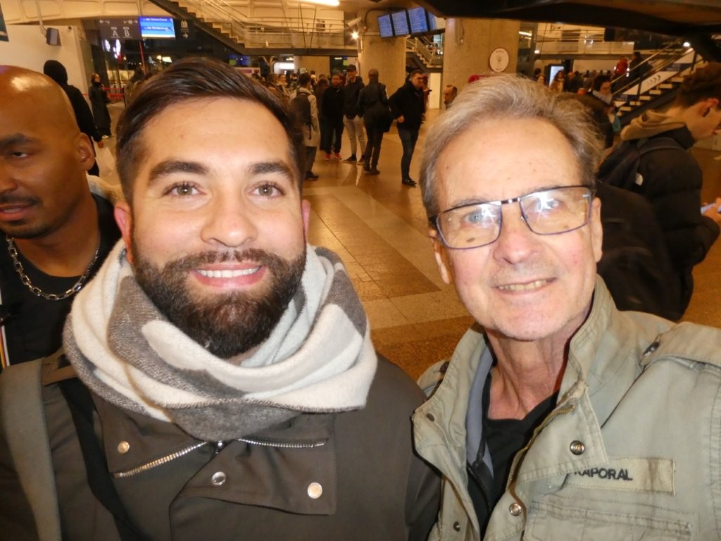 Lire la suite à propos de l’article KENDJI A LYON.