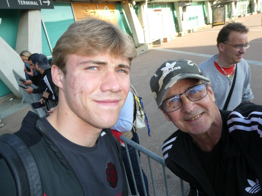 Lire la suite à propos de l’article FOOTBALL : LIGUE EUROPA – DEMI-FINALES ( RETOUR).