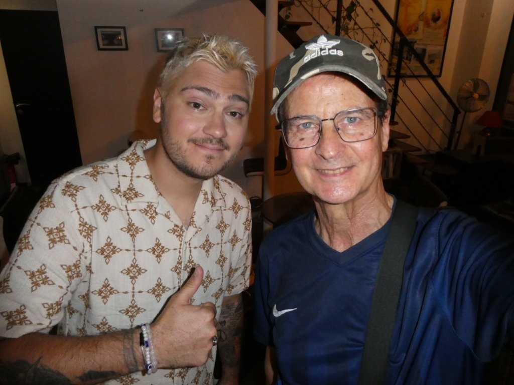 Lire la suite à propos de l’article JEFF PANACLOC A LYON.