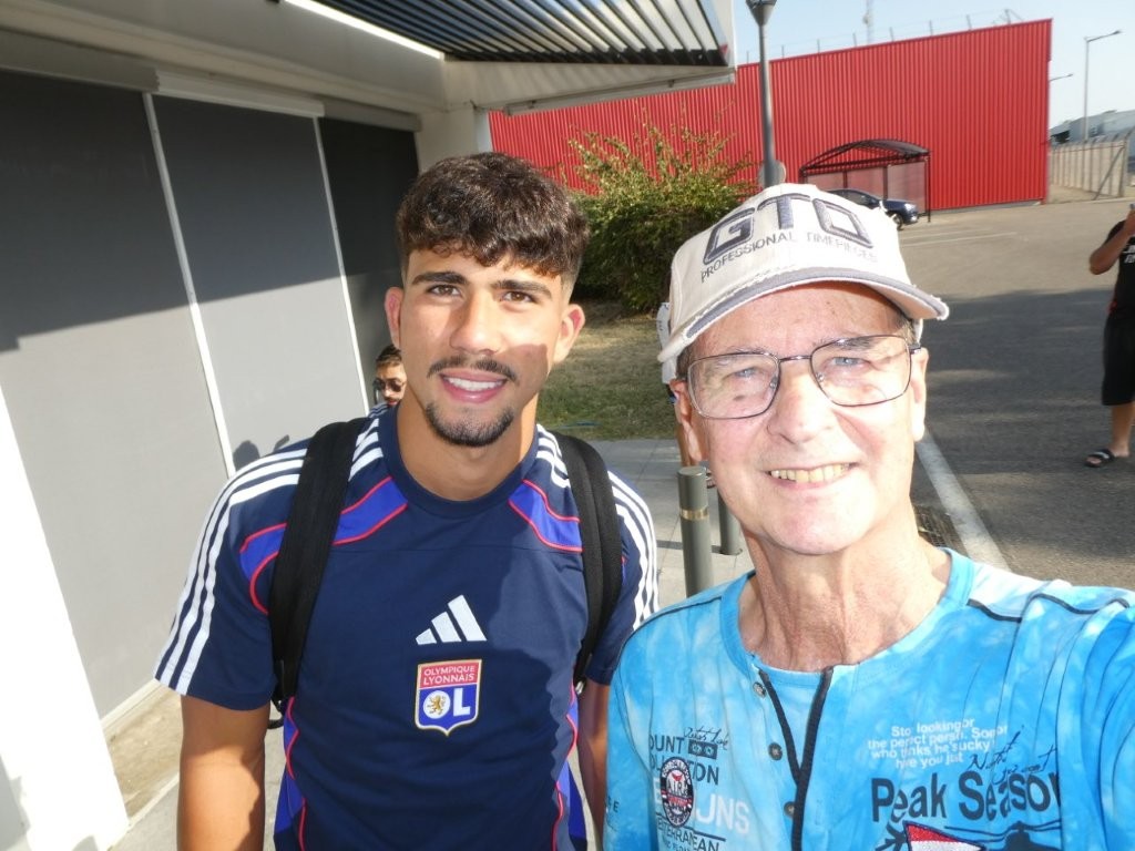 Lire la suite à propos de l’article FOOTBALL : MATCH AMICAL DE L&rsquo;OL.