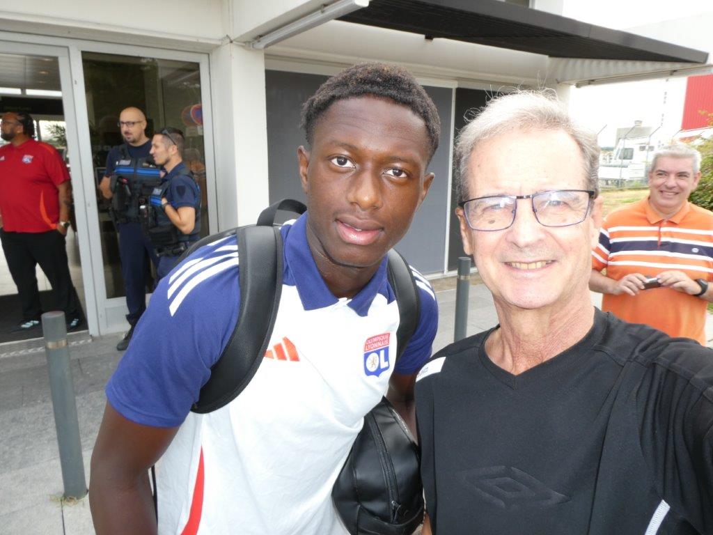 Lire la suite à propos de l’article FOOTBALL : MERCATO DE L&rsquo;OL.