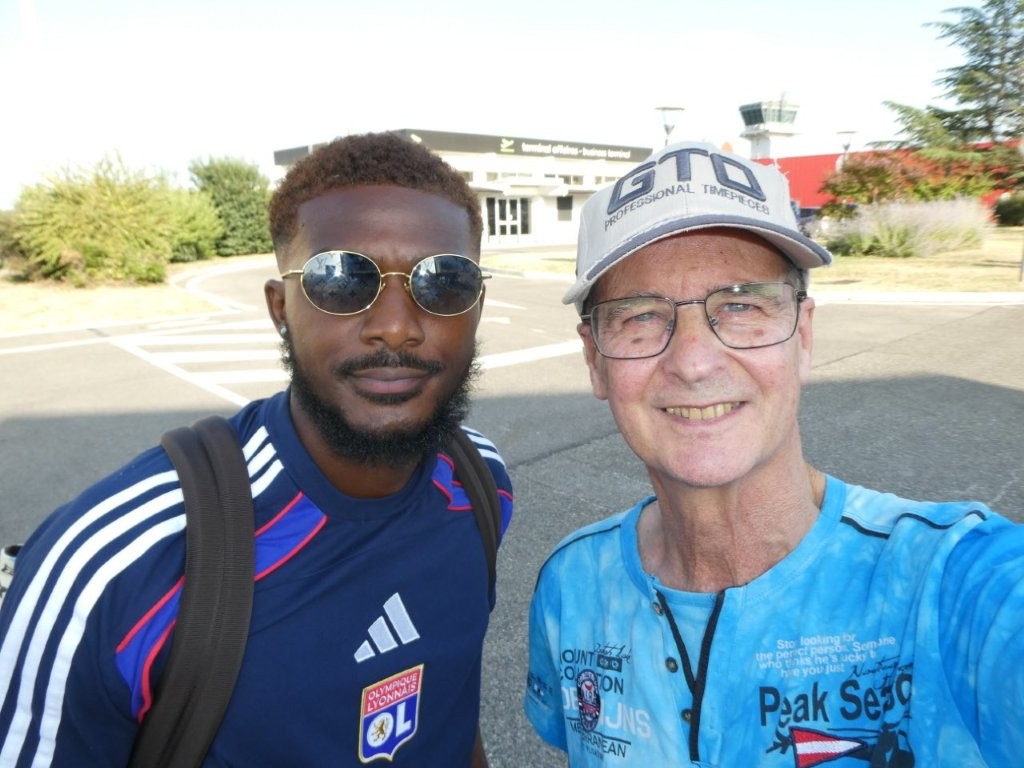 Lire la suite à propos de l’article FOOTBALL : MERCATO DE L&rsquo;OL.